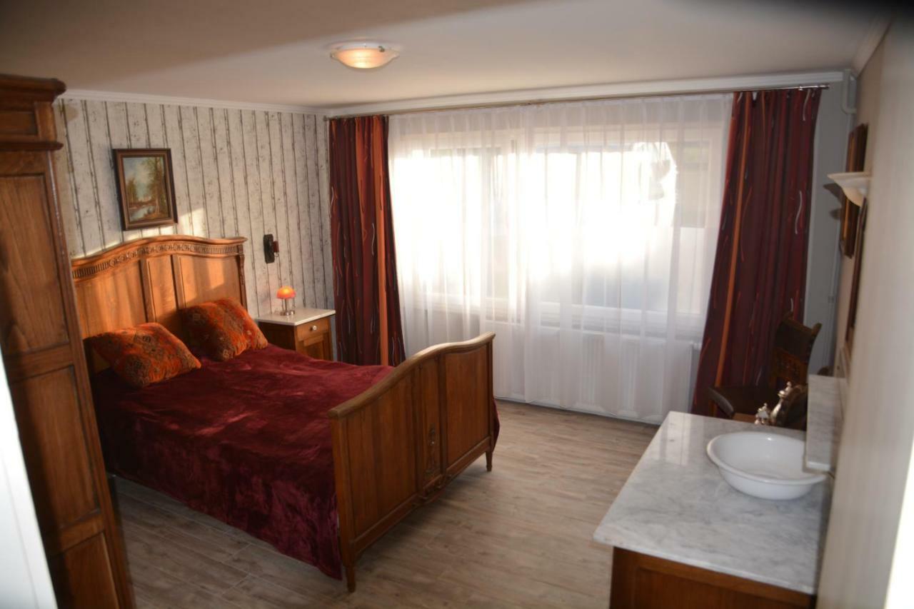 Sieben-Berge-Haus Guest House Bruggen  ภายนอก รูปภาพ