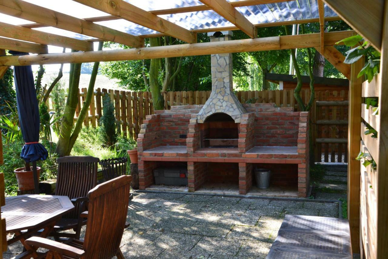 Sieben-Berge-Haus Guest House Bruggen  ภายนอก รูปภาพ